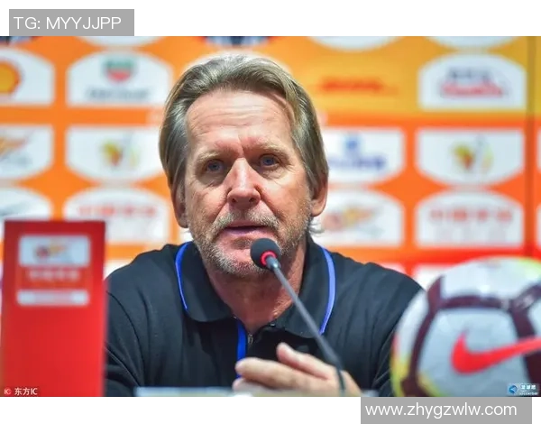 阿尔塔奇迎战西汉姆联期待精彩对决双方球员全力以赴争夺胜利 阿尔塔奇迎战西汉姆联期待精彩对决双方球员全力以赴争夺胜利